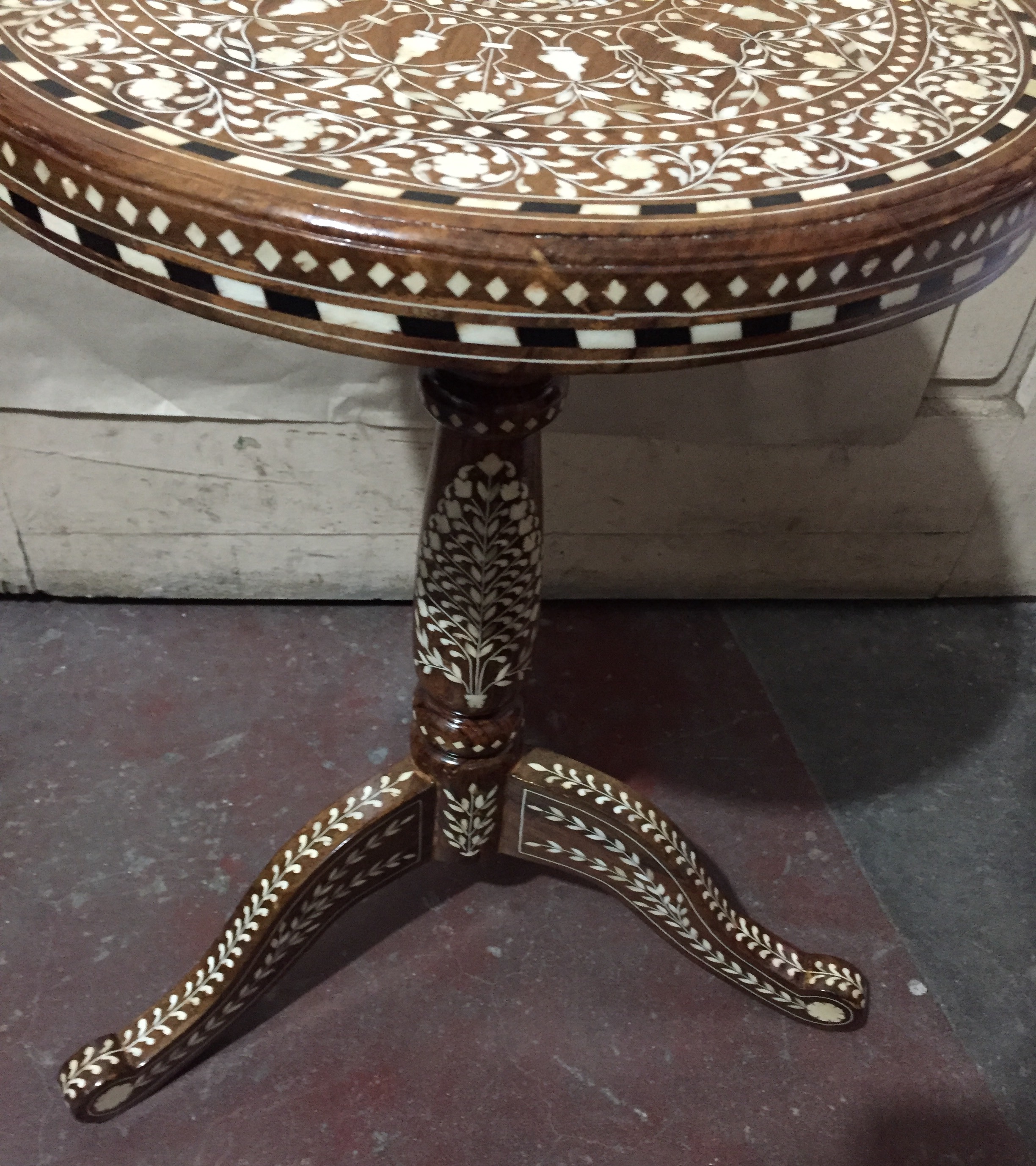 natural and artistic